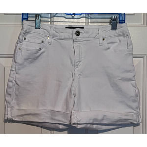 Tommy Hilfiger Women's White Shorts Size 6 12" Long x 14" Waist x 9 1/2" Rise